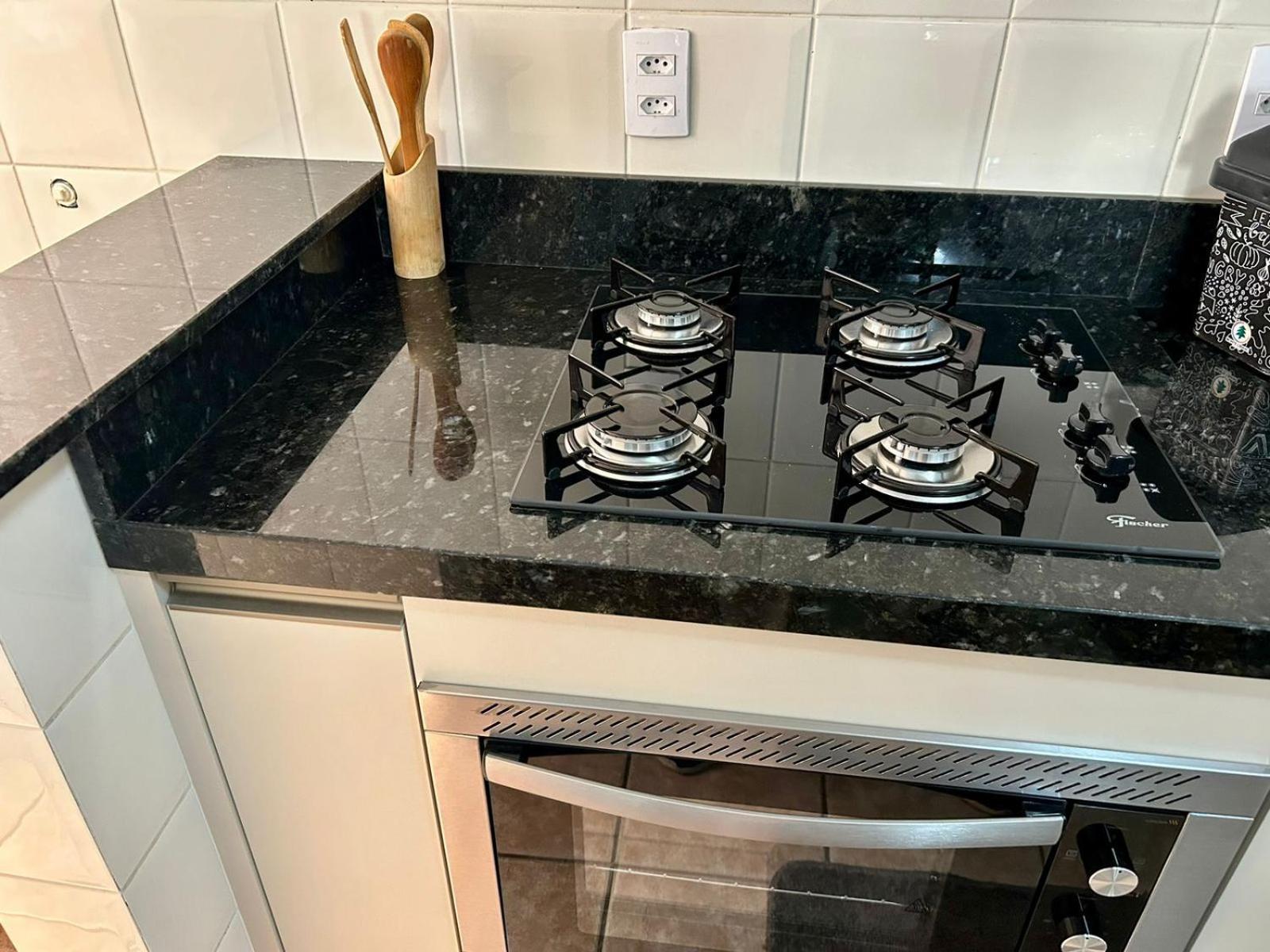 Bombas/ Bombinhas, A 50M Do Mar, Apartamento 2 Quartos, Com Churrasqueira Na Sacada, Ar E Wi-Fi Dış mekan fotoğraf