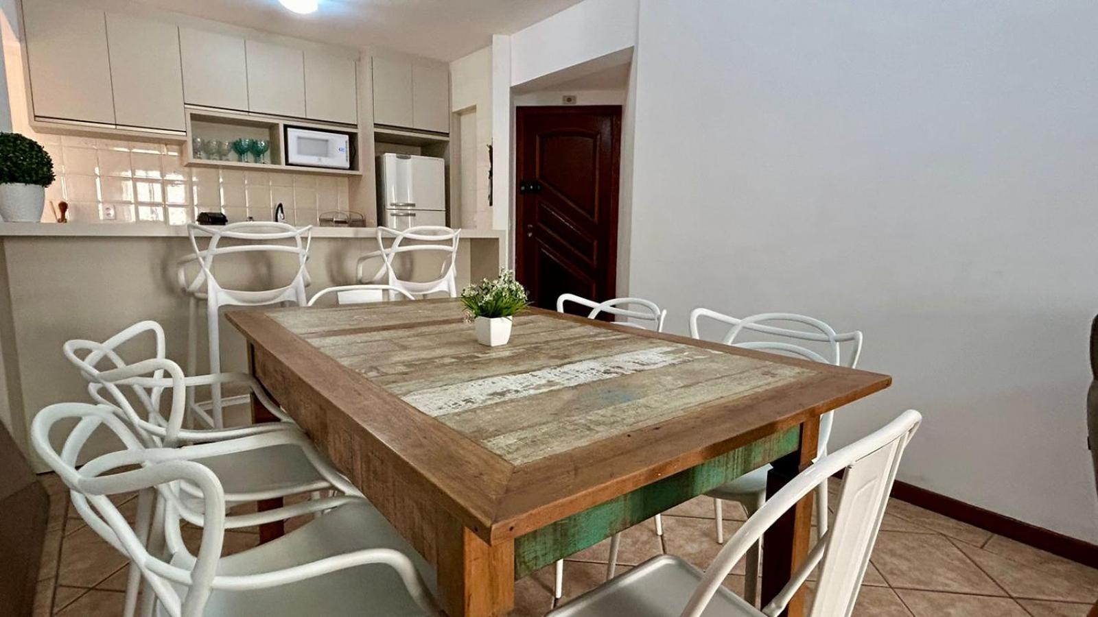 Bombas/ Bombinhas, A 50M Do Mar, Apartamento 2 Quartos, Com Churrasqueira Na Sacada, Ar E Wi-Fi Dış mekan fotoğraf